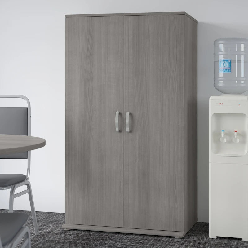 Armoire de rangement haute universelle avec étagères