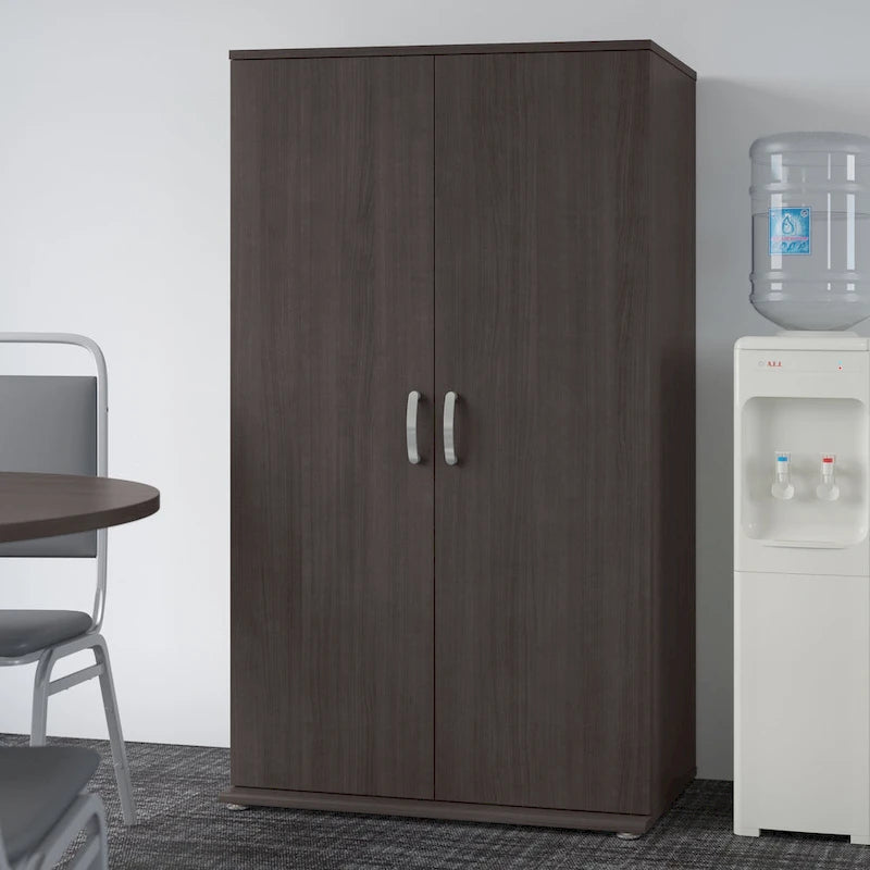 Armoire de rangement haute universelle avec étagères