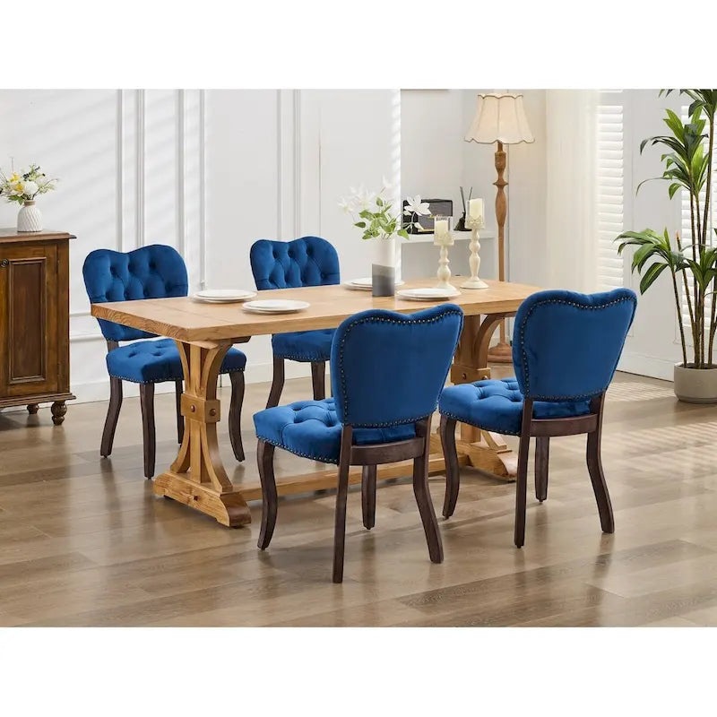 Chaise de salle à manger tapissée de velours