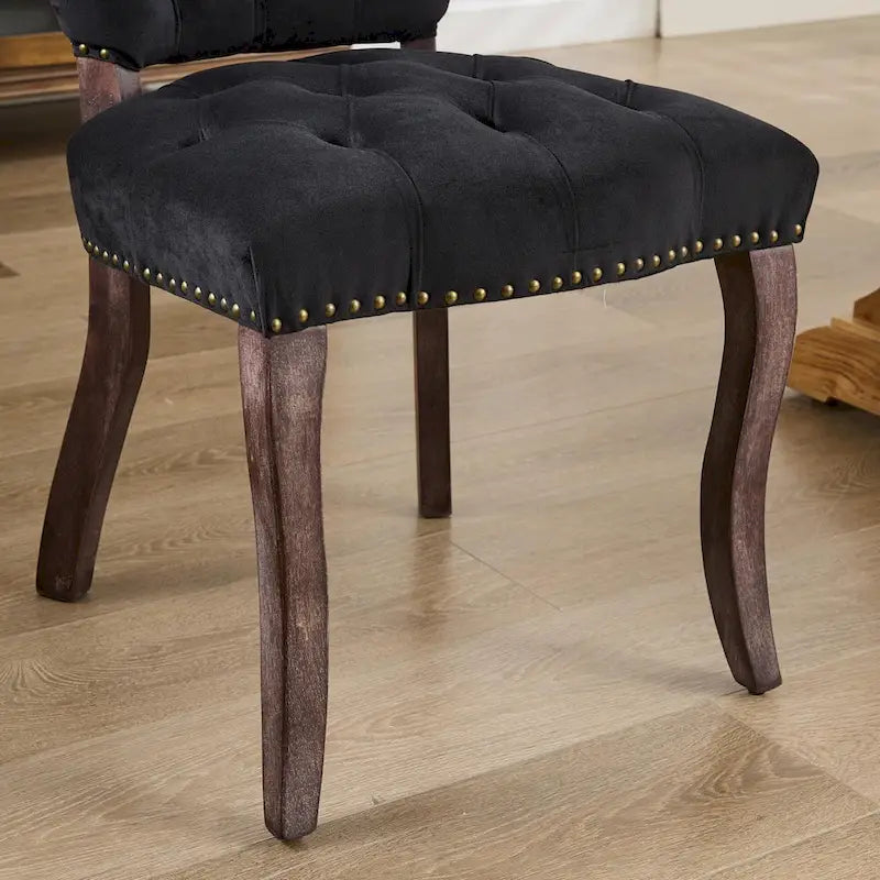 Chaise de salle à manger tapissée de velours