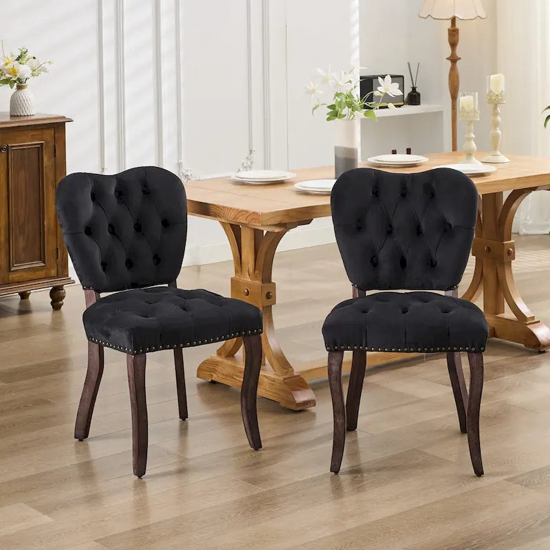 Chaise de salle à manger tapissée de velours