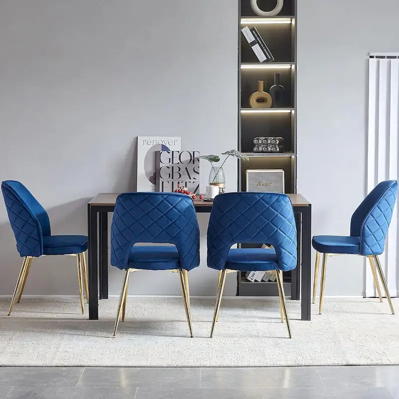 Chaise de maison rembourrée à dossier ajouré