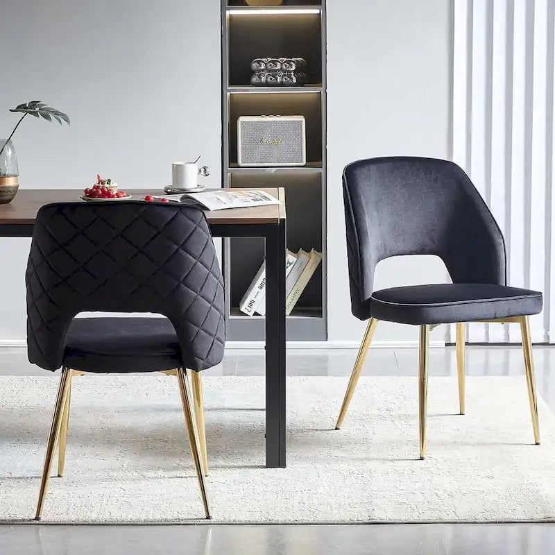 Chaise de maison rembourrée à dossier ajouré