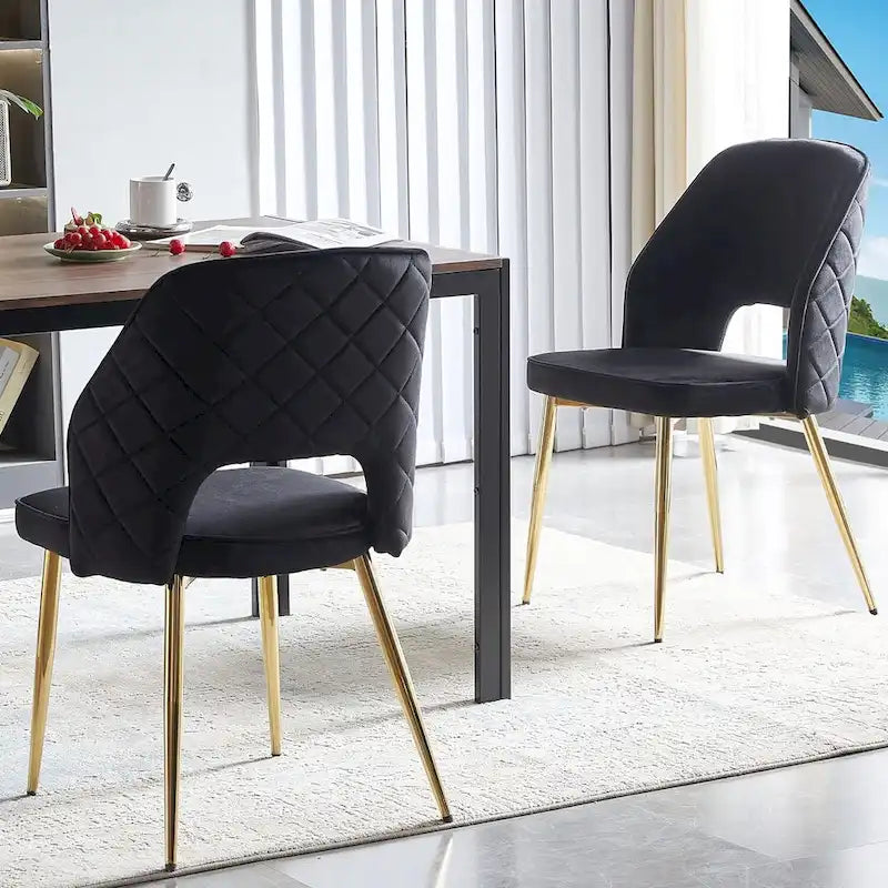 Chaise de maison rembourrée à dossier ajouré