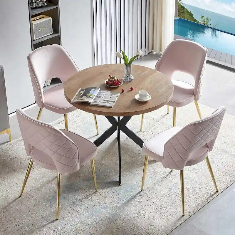 Chaise de maison rembourrée à dossier ajouré