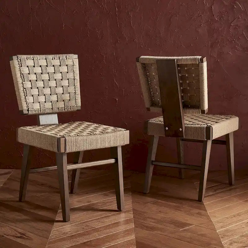 Chaise de salle à manger tressée