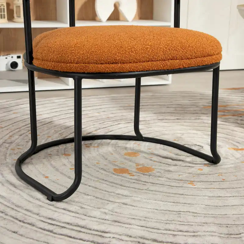Chaises de salle à manger en bouclé, style milieu de siècle